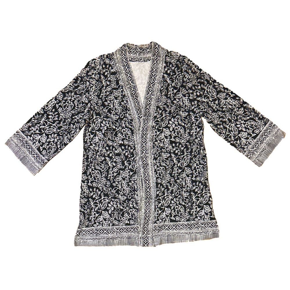 Elegant Black and White Floral cardigan